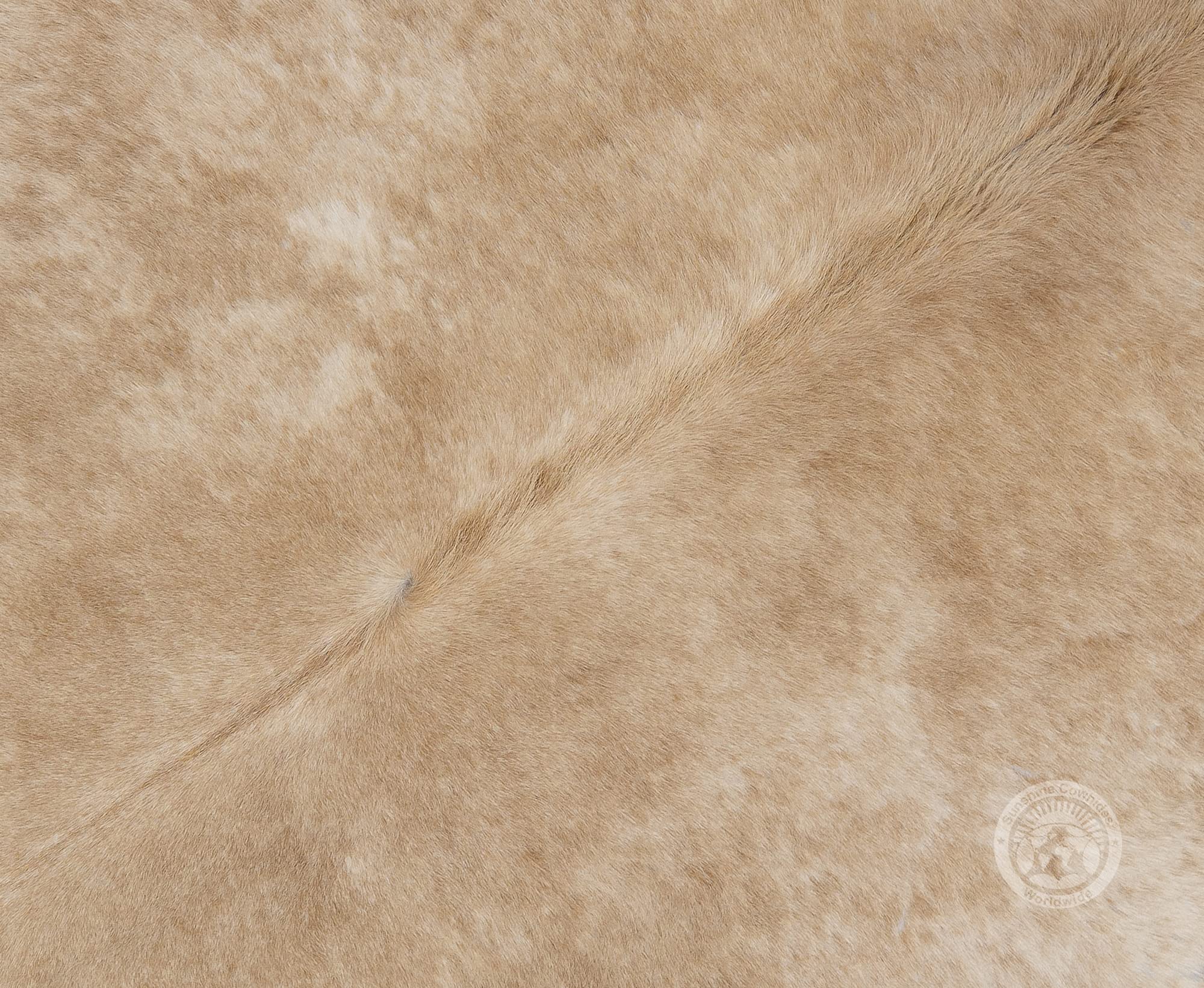Amazon｜Sunshine Cowhides 100%本物のエキゾチックベージュ牛革ラグ